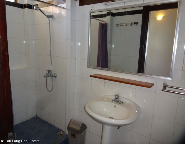 Cool house with reasonable design in Au Co street, Tay Ho district, Hanoi for rent 10