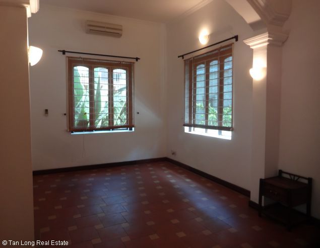 Cool house with reasonable design in Au Co street, Tay Ho district, Hanoi for rent 5