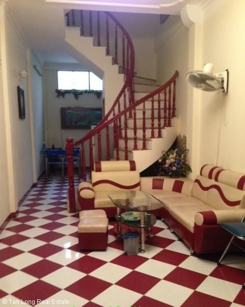 Private 4 storey, 4 bedroom house with parking for rent in Kim Ma street, Ba Dinh dist., Hanoi. 1