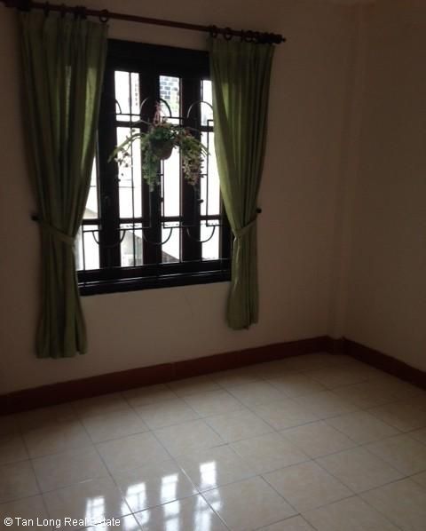 Private 4 storey, 4 bedroom house with parking for rent in Kim Ma street, Ba Dinh dist., Hanoi. 7