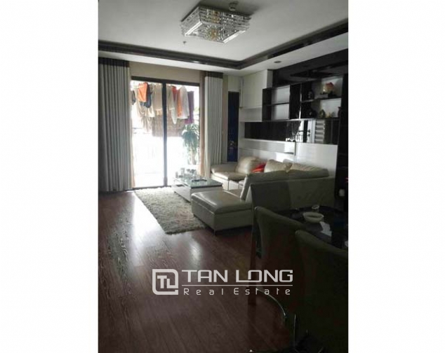 Vinhomes Times City: selling 2 bedroom apartment, modern design in T7 Building 1